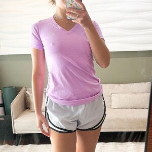 🌸3 for $12🌸 Under armor purple top